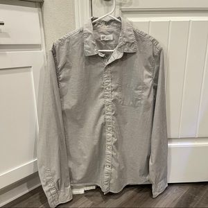 GAP standard untucked fit stretch button down